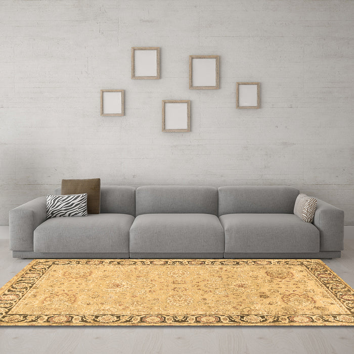 Machine Washable Persian Brown Traditional Rug in a Living Room,, wshtr3316brn