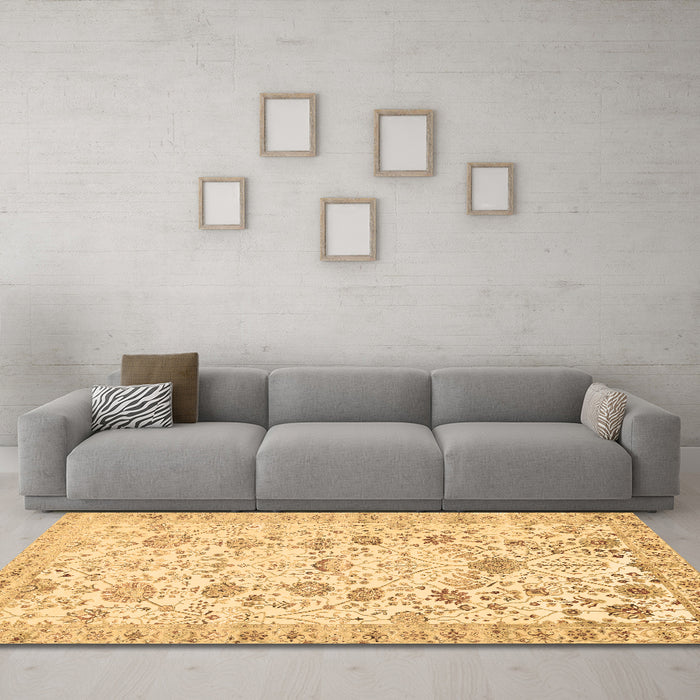 Machine Washable Persian Brown Traditional Rug in a Living Room,, wshtr3317brn