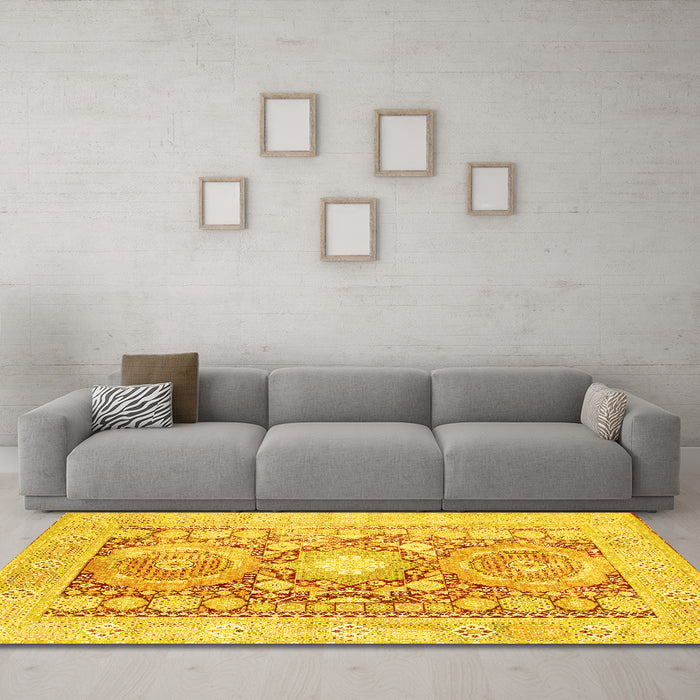 Machine Washable Persian Yellow Traditional Rug in a Living Room, wshtr331yw
