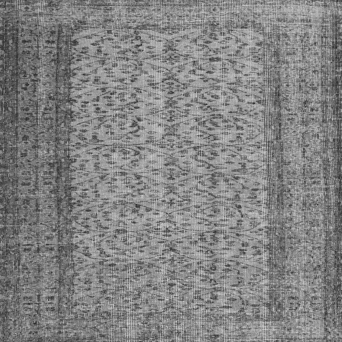 Round Machine Washable Persian Gray Traditional Rug, wshtr3321gry