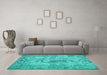 Machine Washable Persian Turquoise Traditional Area Rugs in a Living Room,, wshtr3322turq