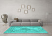 Machine Washable Persian Turquoise Traditional Area Rugs in a Living Room,, wshtr3329turq