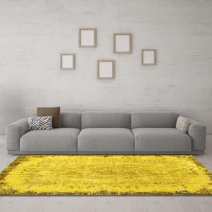 Machine Washable Persian Yellow Traditional Rug in a Living Room, wshtr3334yw