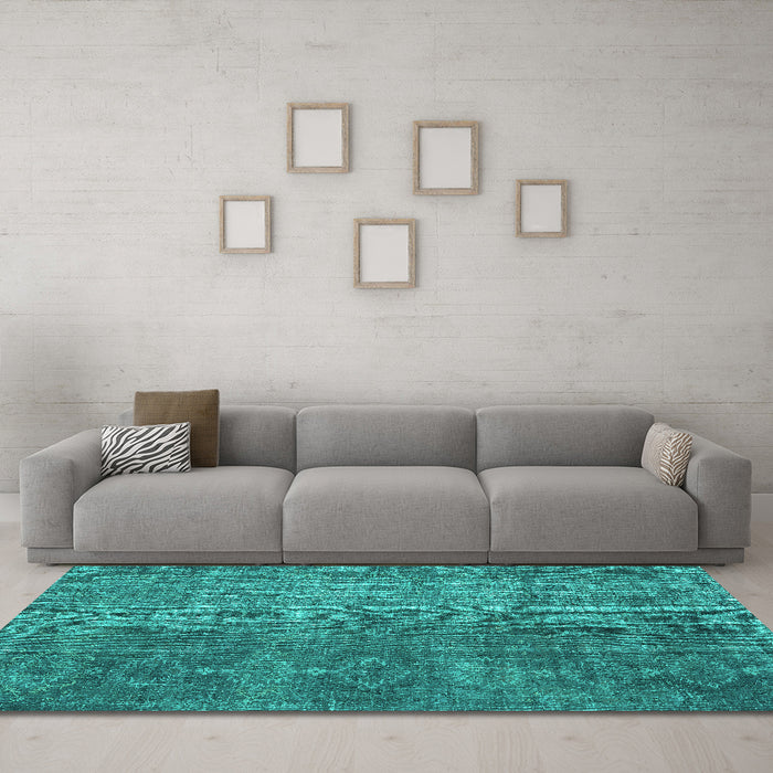 Machine Washable Persian Turquoise Traditional Area Rugs in a Living Room,, wshtr3339turq