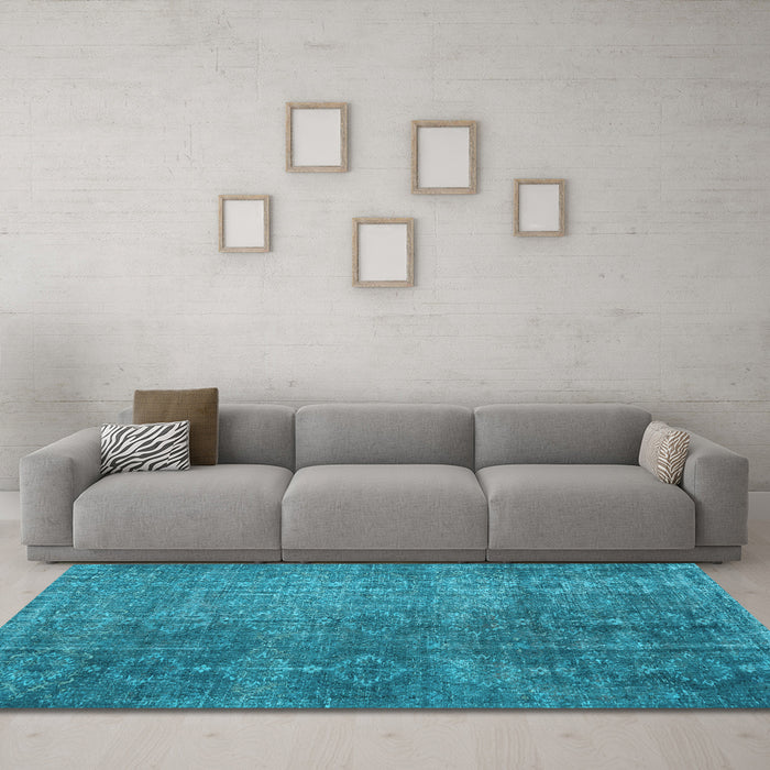 Machine Washable Persian Light Blue Traditional Rug in a Living Room, wshtr3339lblu