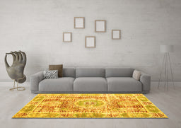 Machine Washable Persian Yellow Traditional Rug in a Living Room, wshtr333yw