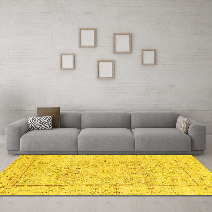 Machine Washable Persian Yellow Traditional Rug in a Living Room, wshtr334yw