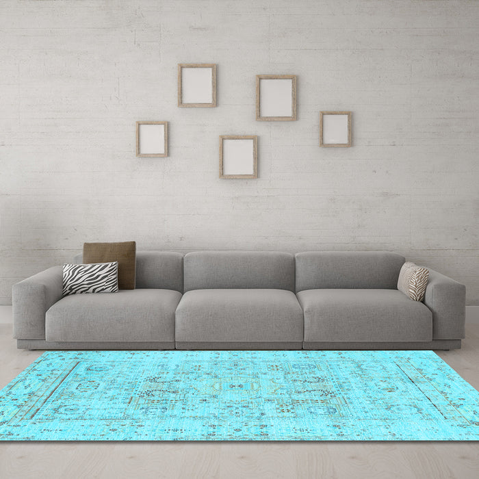 Machine Washable Persian Light Blue Traditional Rug in a Living Room, wshtr334lblu