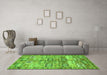 Machine Washable Persian Green Traditional Area Rugs in a Living Room,, wshtr3358grn