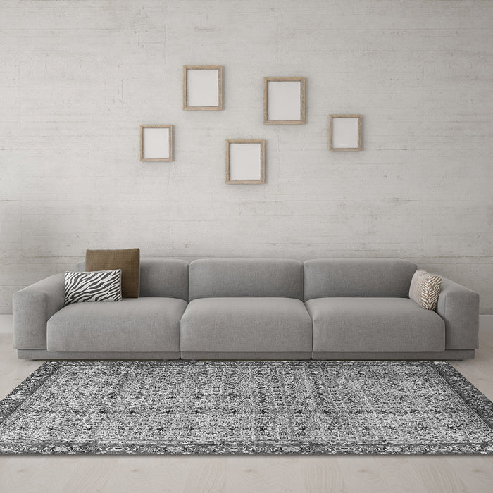 Machine Washable Persian Gray Traditional Rug in a Living Room,, wshtr3360gry