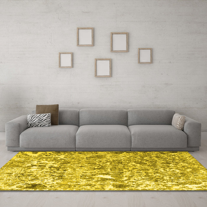 Machine Washable Persian Yellow Traditional Rug in a Living Room, wshtr3363yw