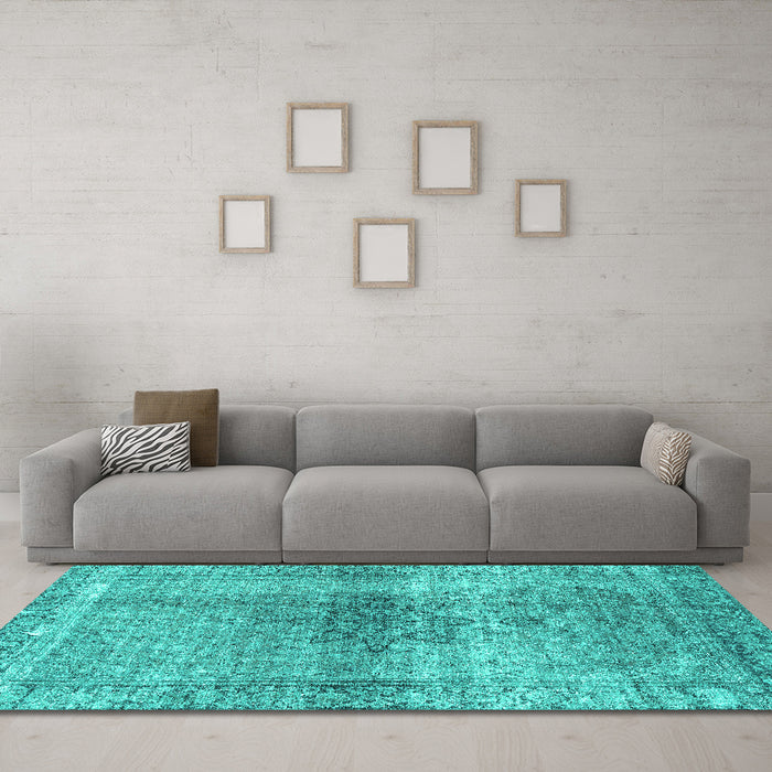 Machine Washable Persian Turquoise Traditional Area Rugs in a Living Room,, wshtr3364turq