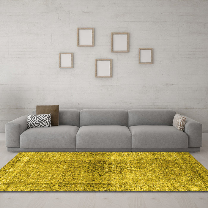 Machine Washable Persian Yellow Traditional Rug in a Living Room, wshtr3364yw