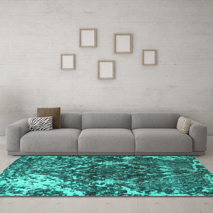 Machine Washable Persian Turquoise Traditional Area Rugs in a Living Room,, wshtr3366turq