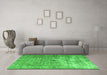 Machine Washable Persian Green Traditional Area Rugs in a Living Room,, wshtr3367grn