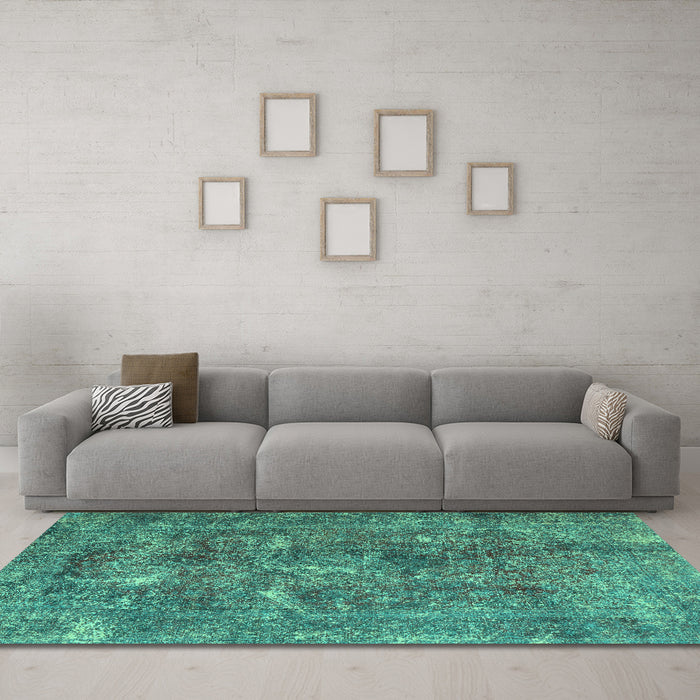 Machine Washable Persian Turquoise Traditional Area Rugs in a Living Room,, wshtr3368turq