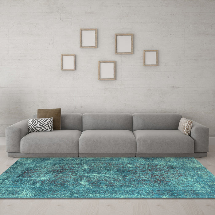 Machine Washable Persian Light Blue Traditional Rug in a Living Room, wshtr3368lblu