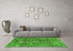 Machine Washable Persian Green Traditional Area Rugs in a Living Room,, wshtr3368grn