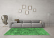 Machine Washable Persian Emerald Green Traditional Area Rugs in a Living Room,, wshtr3368emgrn