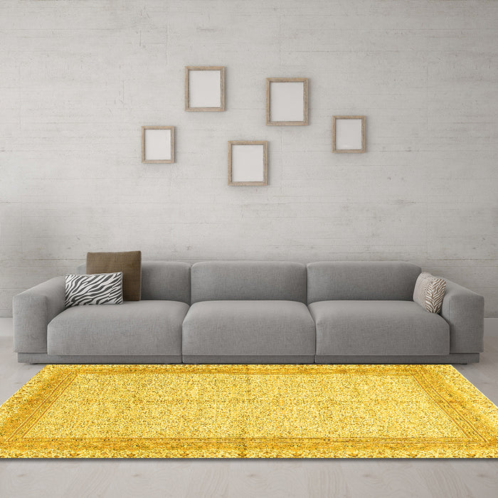 Machine Washable Persian Yellow Traditional Rug in a Living Room, wshtr336yw