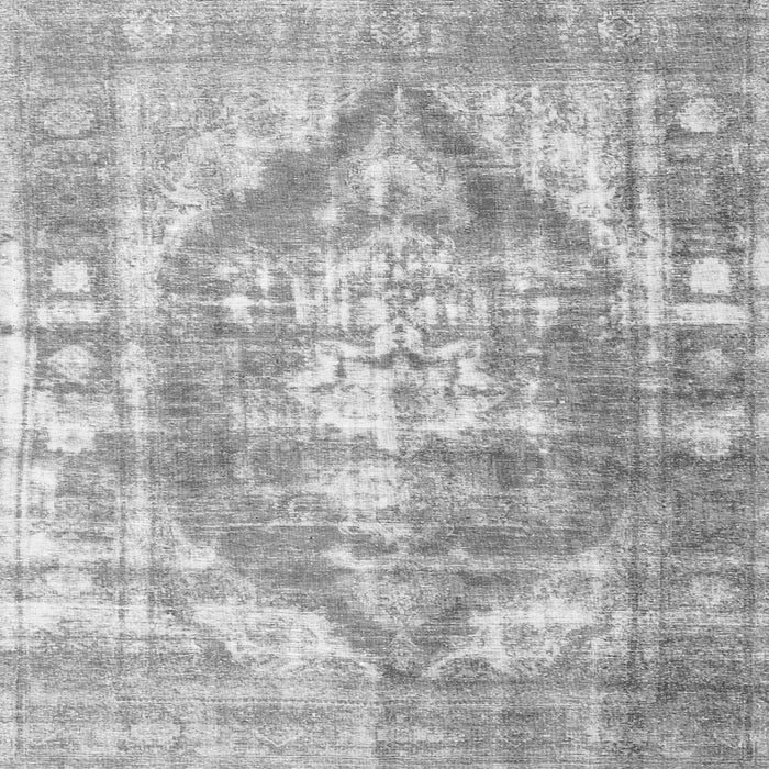 Round Machine Washable Persian Gray Traditional Rug, wshtr3372gry