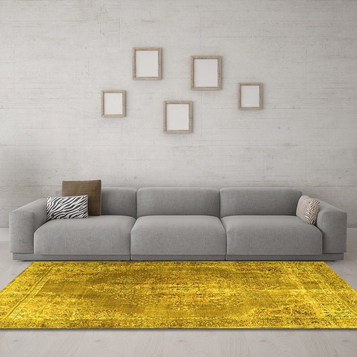 Machine Washable Persian Yellow Traditional Rug in a Living Room, wshtr3373yw