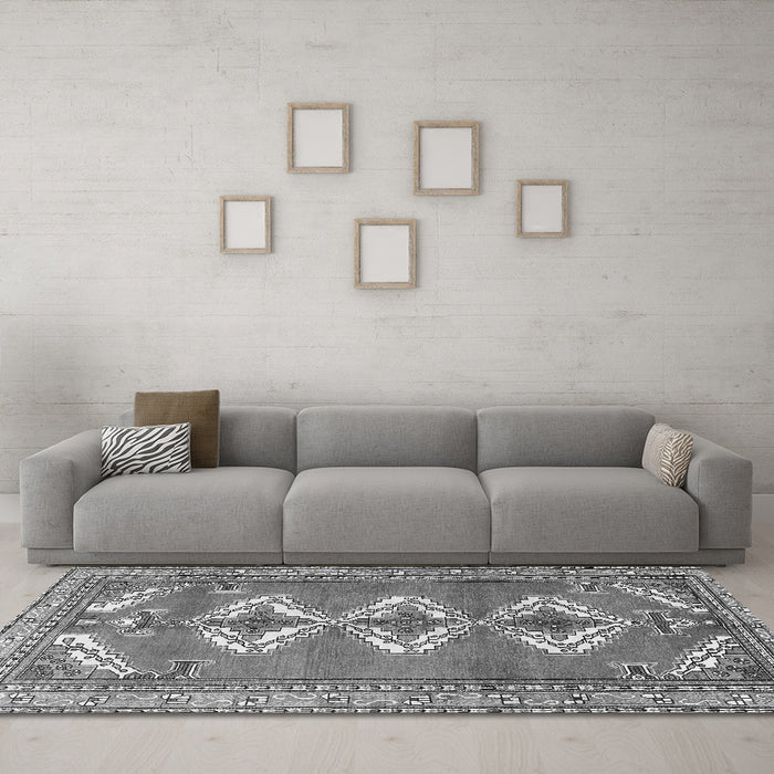 Machine Washable Persian Gray Traditional Rug in a Living Room,, wshtr3378gry
