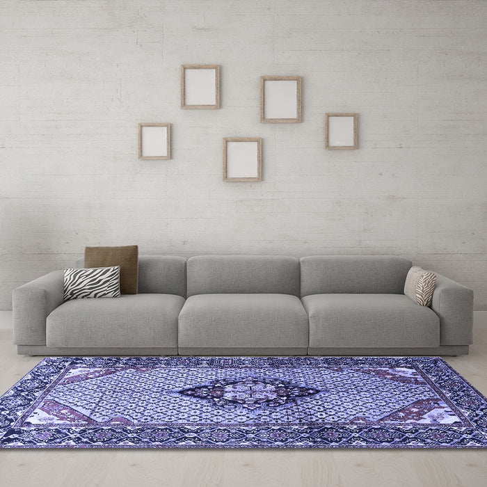 Machine Washable Persian Blue Traditional Rug in a Living Room, wshtr3382blu