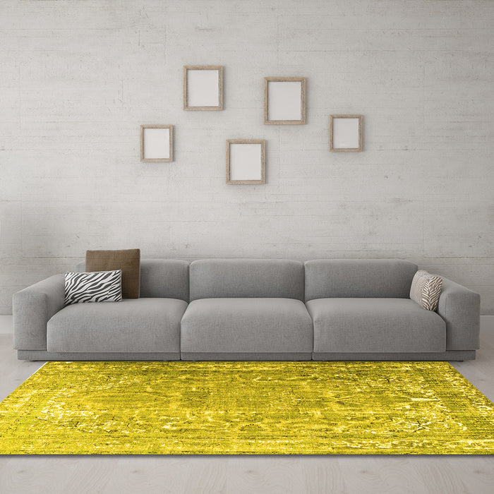 Machine Washable Persian Yellow Traditional Rug in a Living Room, wshtr3385yw