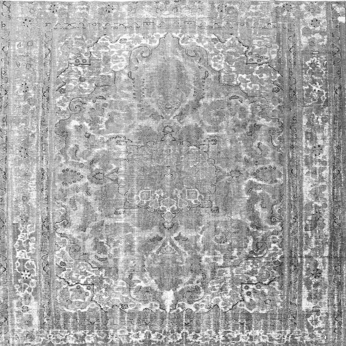 Serging Thickness of Persian Gray Traditional Rug, tr3385gry