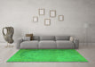 Machine Washable Persian Green Traditional Area Rugs in a Living Room,, wshtr3387grn