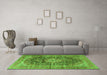 Machine Washable Medallion Green Traditional Area Rugs in a Living Room,, wshtr3394grn