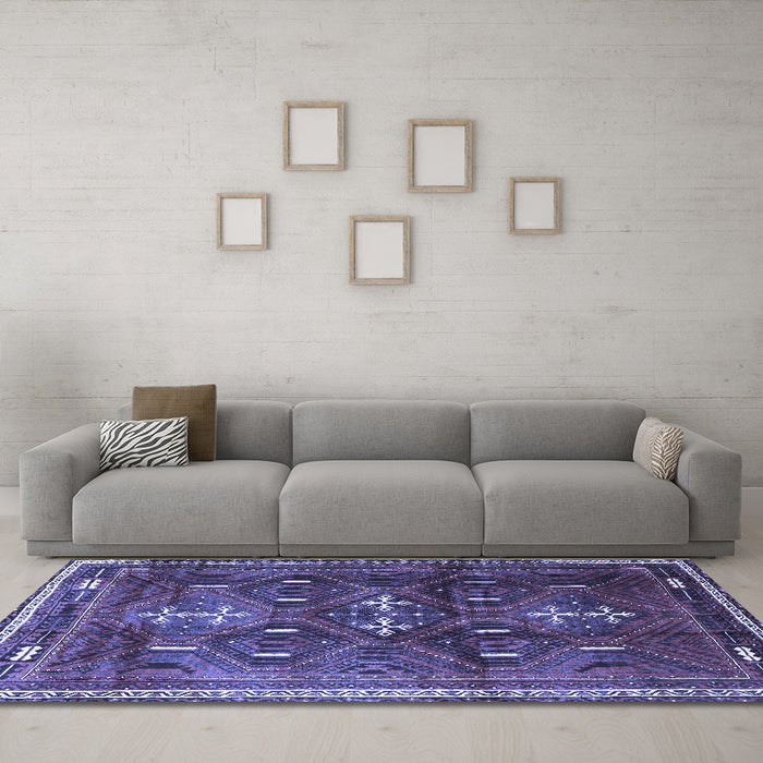 Machine Washable Persian Blue Traditional Rug in a Living Room, wshtr3401blu