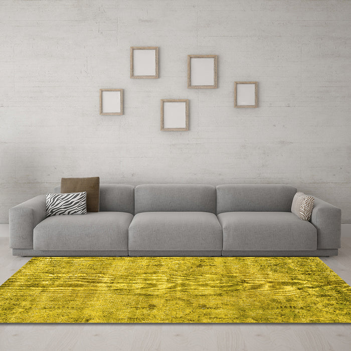 Machine Washable Persian Yellow Traditional Rug in a Living Room, wshtr3405yw