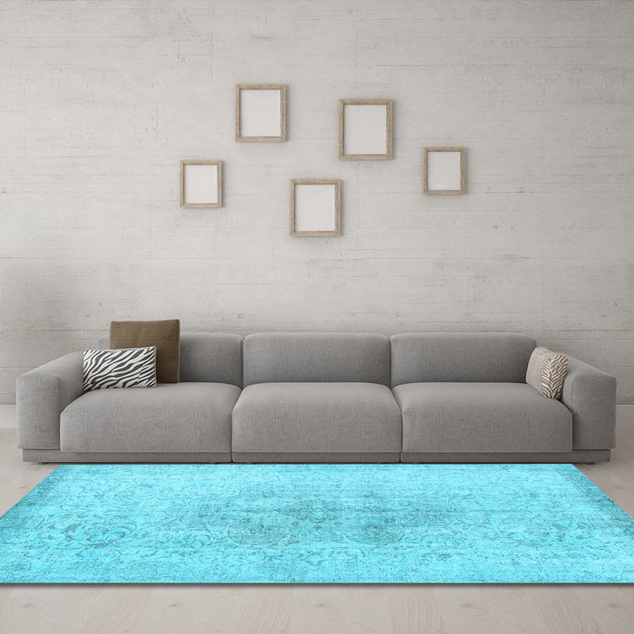 Machine Washable Persian Light Blue Traditional Rug in a Living Room, wshtr3407lblu