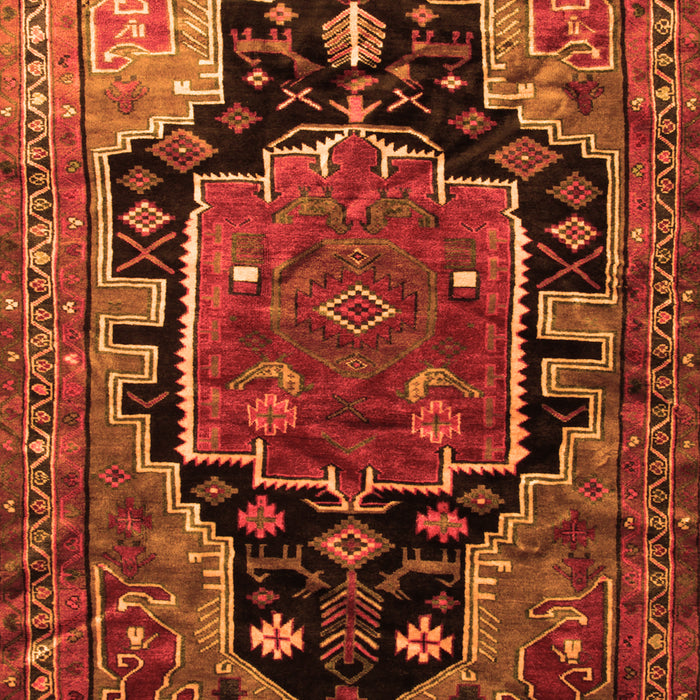 Serging Thickness of Machine Washable Persian Orange Traditional Area Rugs, wshtr340org