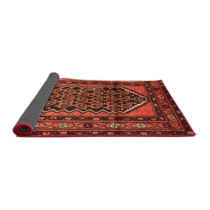 Sideview of Traditional Red Persian Rug, tr3410