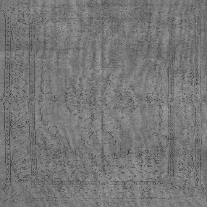 Round Machine Washable Persian Gray Traditional Rug, wshtr3411gry