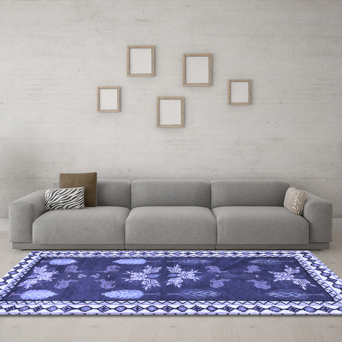 Machine Washable Persian Blue Traditional Rug in a Living Room, wshtr3416blu