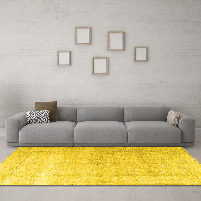 Machine Washable Persian Yellow Traditional Rug in a Living Room, wshtr3418yw
