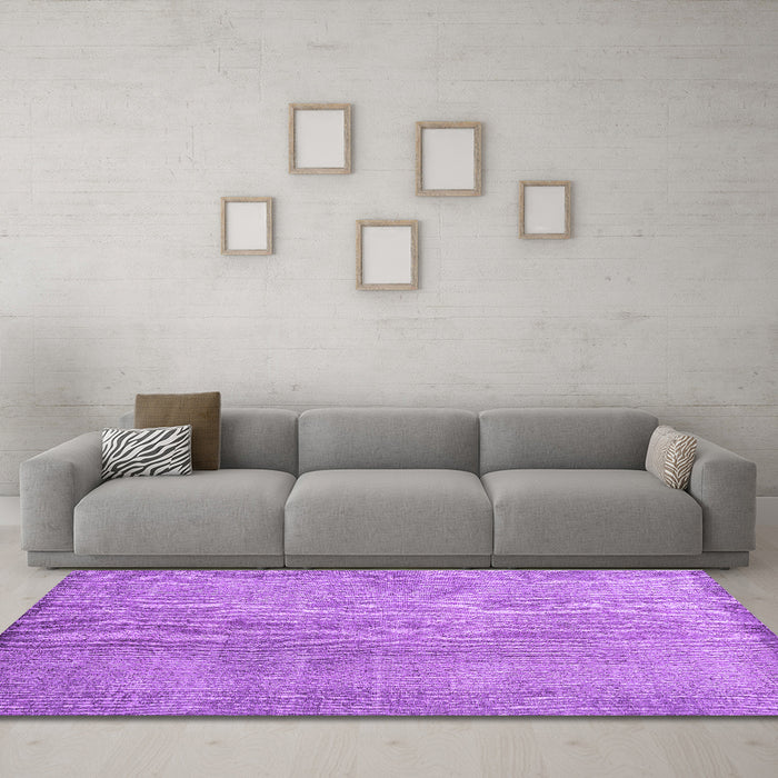 Machine Washable Persian Purple Traditional Area Rugs in a Living Room, wshtr3419pur