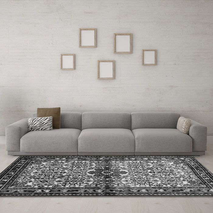 Machine Washable Persian Gray Traditional Rug in a Living Room,, wshtr341gry