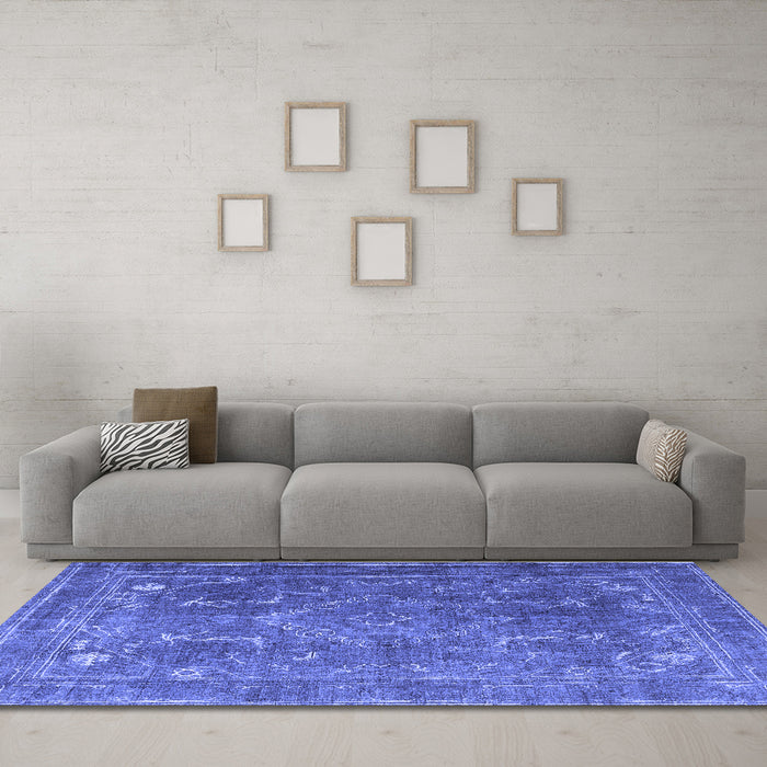Machine Washable Persian Blue Traditional Rug in a Living Room, wshtr3420blu
