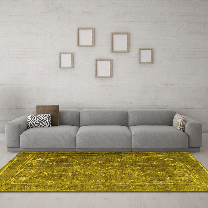 Machine Washable Persian Yellow Traditional Rug in a Living Room, wshtr3420yw