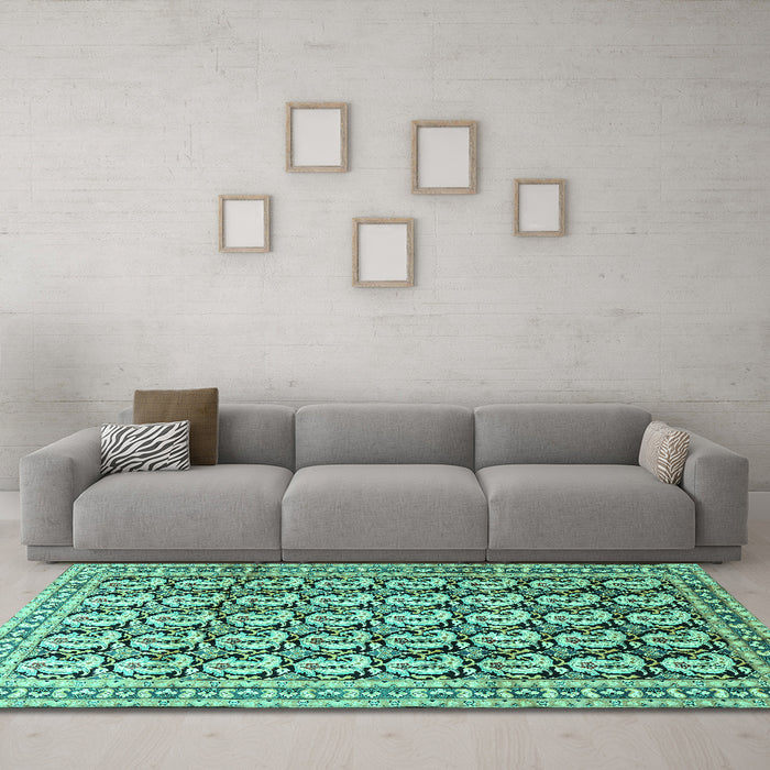 Machine Washable Persian Turquoise Traditional Area Rugs in a Living Room,, wshtr3423turq
