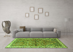 Machine Washable Animal Green Traditional Area Rugs in a Living Room,, wshtr3425grn