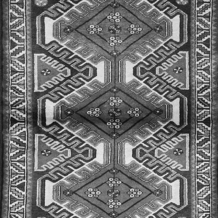 Serging Thickness of Machine Washable Persian Gray Traditional Rug, wshtr342gry