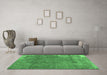 Machine Washable Persian Emerald Green Traditional Area Rugs in a Living Room,, wshtr3430emgrn