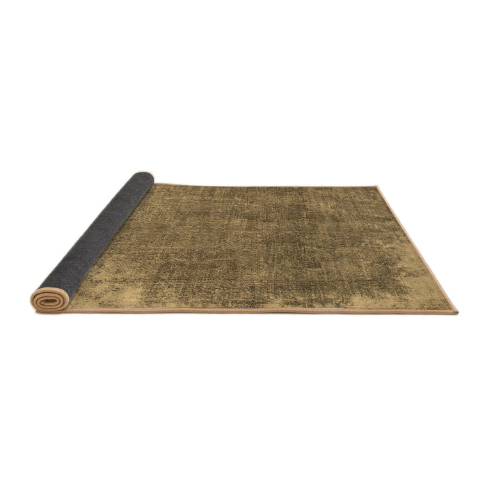 Sideview of Persian Brown Traditional Rug, tr3430brn