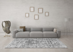 Machine Washable Animal Gray Traditional Rug in a Living Room,, wshtr3431gry
